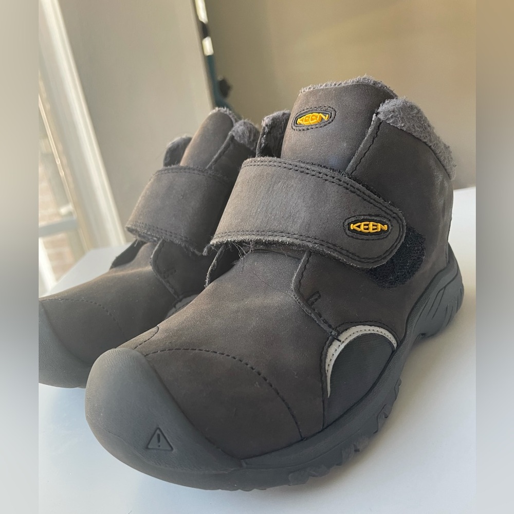 Keen Kootenay III waterproof boot